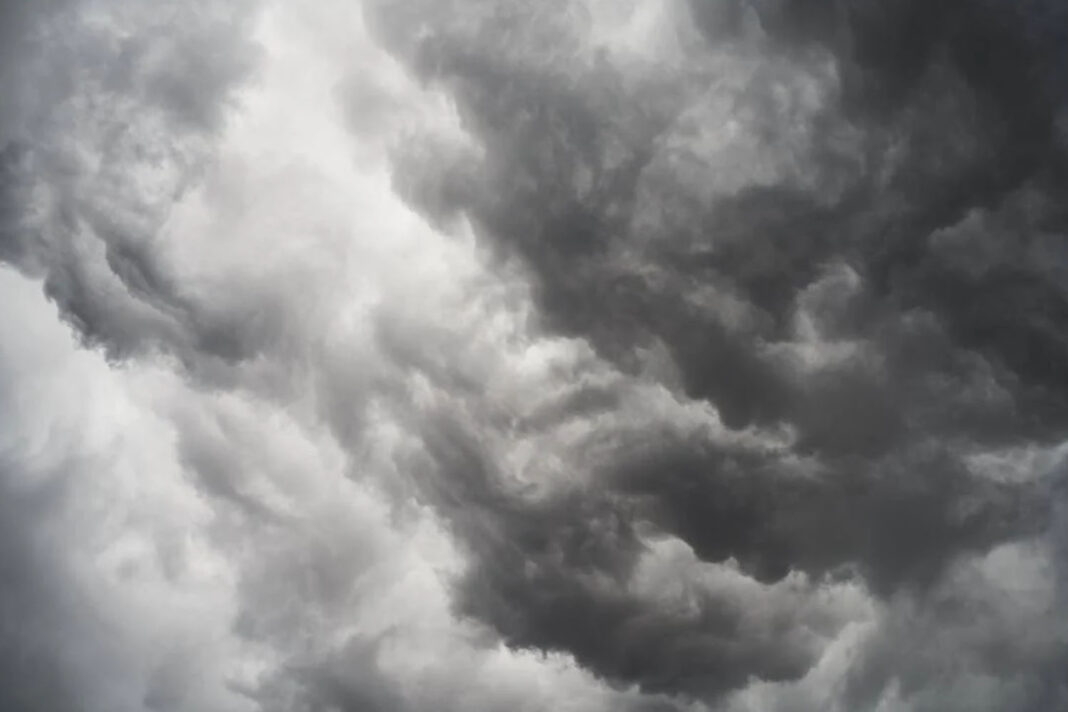 tempo nublado chuva temporal